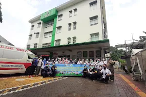 Pusat Kesehatan Masyarakat Kecamatan Duren Sawit image