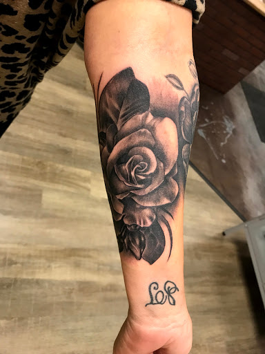Explore back of hand tattoo ideas, creative tattoo ideas in Channahon, available at Supersauce Tattoo Company