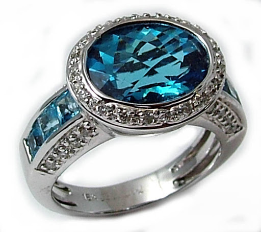 Jewelry Store «Swissa Jewelers», reviews and photos, 1905 Queen Anne Ave N, Seattle, WA 98109, USA