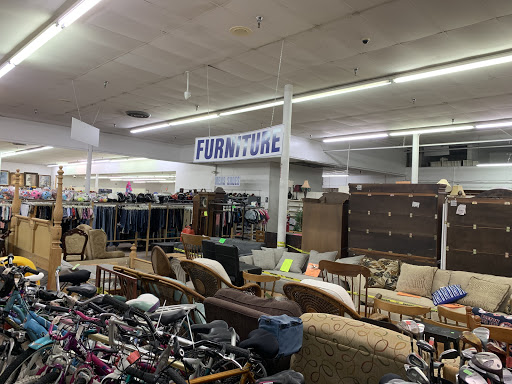 Thrift Store «Community Thrift Store», reviews and photos, 6015 Edgewater Dr, Orlando, FL 32810, USA