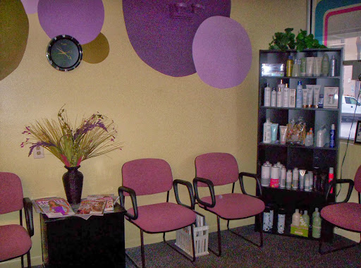 Beauty Salon «Right Touch Family Hair Care», reviews and photos, 14995 Gulf Blvd, Madeira Beach, FL 33708, USA