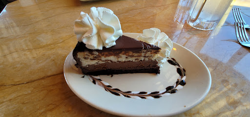 Restaurant «The Cheesecake Factory», reviews and photos, 230 Strander Blvd, Tukwila, WA 98188, USA