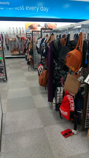 Clothing Store «Ross Dress for Less», reviews and photos, 920 Herndon Ave, Clovis, CA 93612, USA