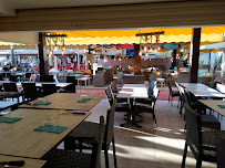 Atmosphère du Restaurant La Brasserie Cayo coco à Vias - n°7