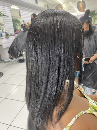 Hair Salon «Prima Dominican Hair Salon Miami», reviews and photos, 1615 NE 163rd St, North Miami Beach, FL 33162, USA