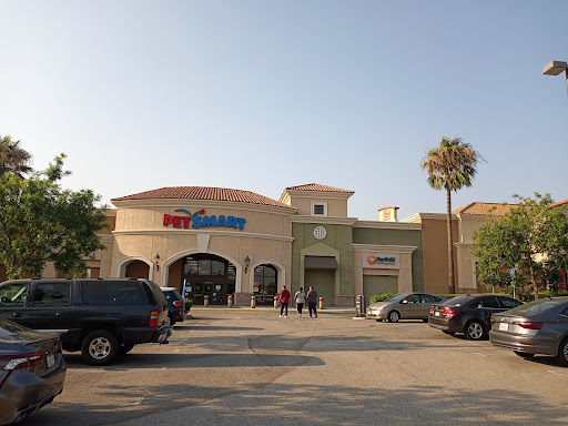 Pet Supply Store «PetSmart», reviews and photos, 15042 Summit Ave, Fontana, CA 92336, USA