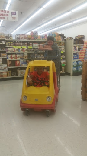 Grocery Store «Fareway Grocery», reviews and photos, 727 West St, Grinnell, IA 50112, USA