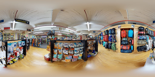 Outdoor Sports Store «U.S. Outdoor», reviews and photos, 219 SW Broadway, Portland, OR 97205, USA