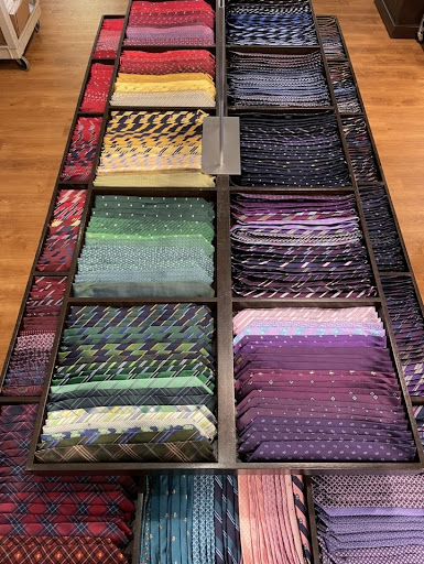 Clothing Store «Brooks Brothers Factory Outlet», reviews and photos, 820 W Stacy Rd, Allen, TX 75013, USA