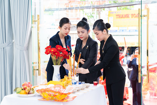 Af1qippytzn Ll9kkrf84vsw4coe Uuohvmgxaxxuips