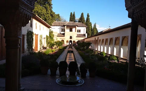 Alhambra Zoom image