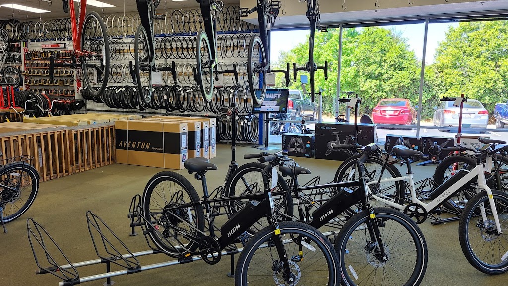 World of Wheels Bicycles Modesto, CA 95350 Location, Reviews, Hours and Information.