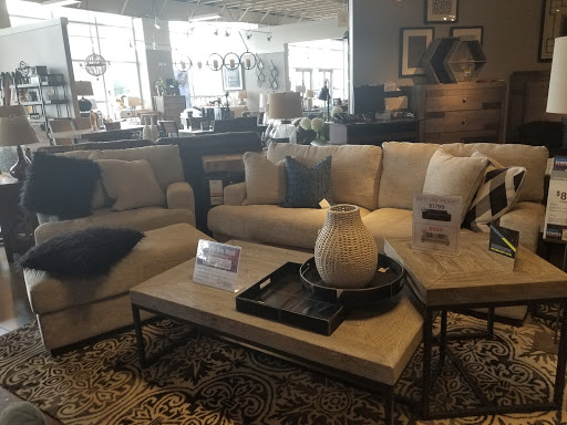 Furniture Store «Ashley HomeStore», reviews and photos, 1850 Scottsville Rd, Bowling Green, KY 42101, USA