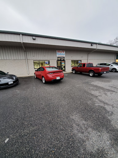 Auto Body Shop «H & T Collision Center LLC», reviews and photos, 2469 Castleton Commerce Way, Virginia Beach, VA 23456, USA