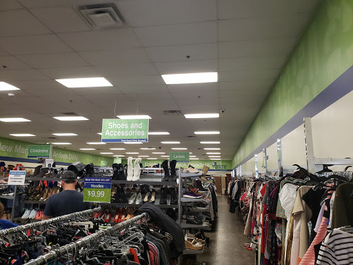 Thrift Store «Goodwill Store & Donation Center», reviews and photos, 727 W Redondo Beach Blvd, Gardena, CA 90247, USA