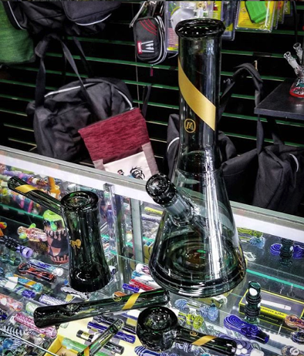 Tobacco Shop «Burn Smoke Shop», reviews and photos, 10218 Westheimer Rd, Houston, TX 77042, USA