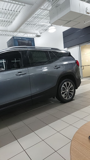 Car Dealer «Golling Buick GMC», reviews and photos, 1491 S Lapeer Rd, Lake Orion, MI 48360, USA