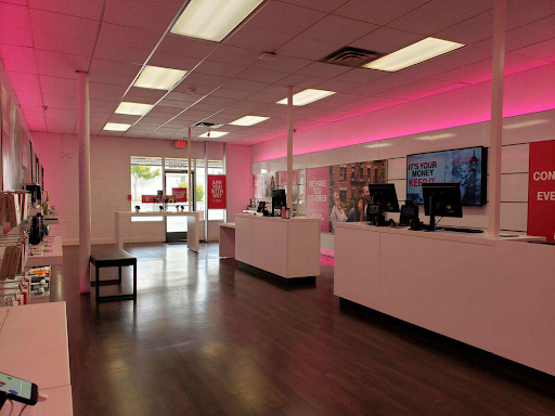 T-Mobile image