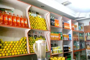 Vijay Fruit & Juice Shop விஜய் பழமுதிர்ச்சோலை image