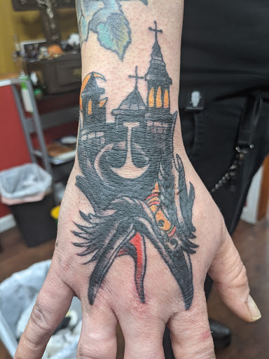 Body Piercing Shop «One Shot Studio», reviews and photos, 2988 Solomons Island Rd, Edgewater, MD 21037, USA