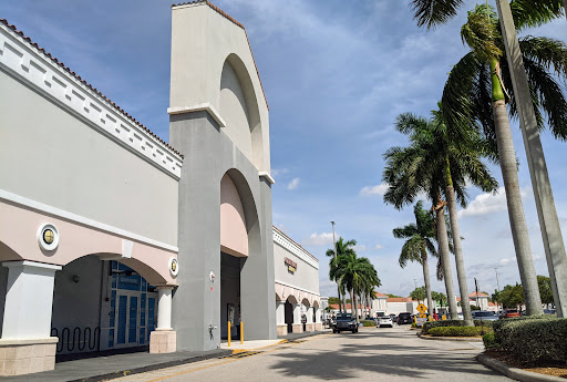 Jeweler «Golden House Jewelry», reviews and photos, 8414 Mills Dr, Miami, FL 33183, USA