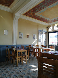 Atmosphère du Restaurant français Logis Le Grand Hôtel Restaurant Château du Loir à Montval-sur-Loir - n°13