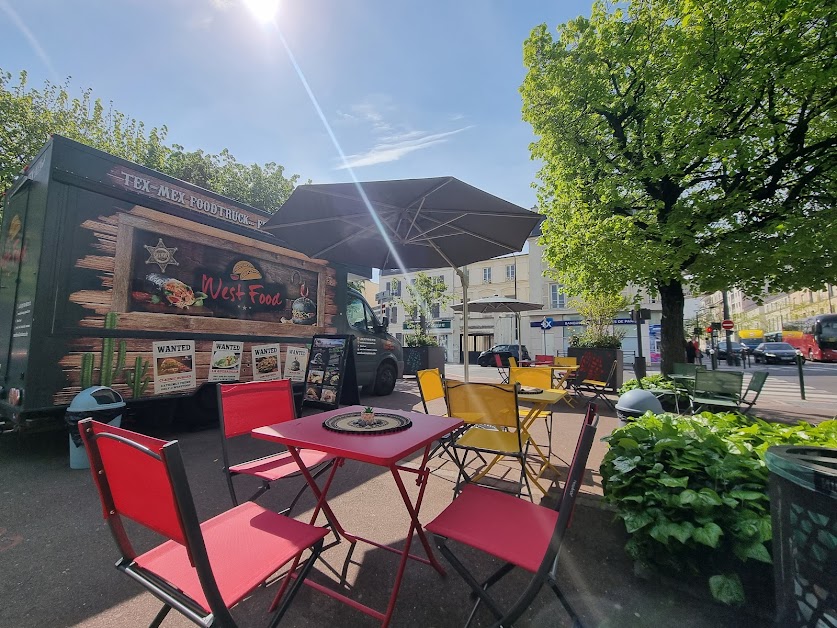 Westfood - Reservation de Food truck Burgers et Tex-mex pour évenementiel:Entreprises, Soirées, Mariages, Festivals à Massy (Essonne 91)