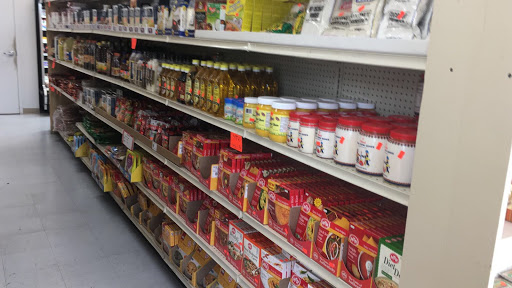 Grocery Store «Apna Bazar - Indian Grocery and Halal Meat», reviews and photos, 3750 S Houston Levee Rd #107, Collierville, TN 38017, USA