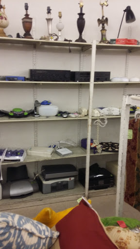 Thrift Store «Family Thrift Center», reviews and photos, 7108 Alameda Ave, El Paso, TX 79915, USA