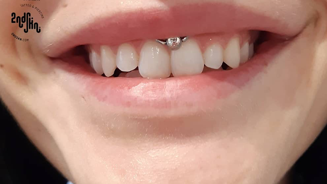 2nd Skin Tattoo und Piercing