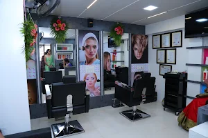 Swa Beauty Salon image