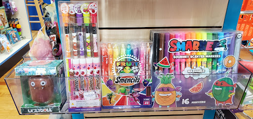 Toy Store «Toys On The Square», reviews and photos, 22 E Main St, Hummelstown, PA 17036, USA