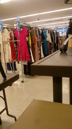 Clothing Store «Ross Dress for Less», reviews and photos, 3331 Jefferson St, Napa, CA 94558, USA