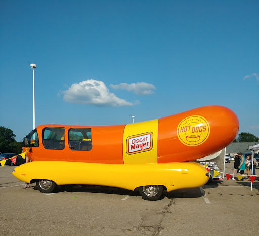 Grocery Store «Fishers Foods», reviews and photos, 8100 Cleveland Ave NW, North Canton, OH 44720, USA