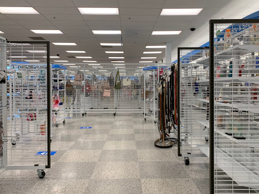 Beauty Supply Store «Sally Beauty», reviews and photos, 330 W Oregon Ave, Philadelphia, PA 19148, USA