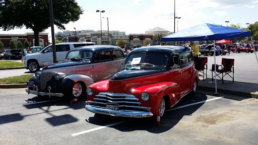 Car Dealer «Suttle Motors», reviews and photos, 12525 Jefferson Ave, Newport News, VA 23602, USA