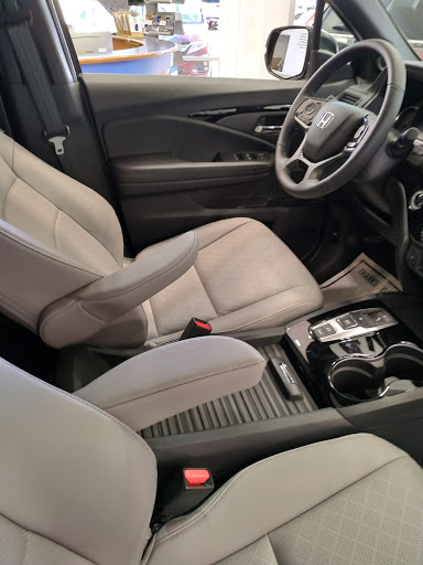 Used Car Dealer «Mt Kisco Honda», reviews and photos, 650 Bedford Rd, Bedford Hills, NY 10507, USA