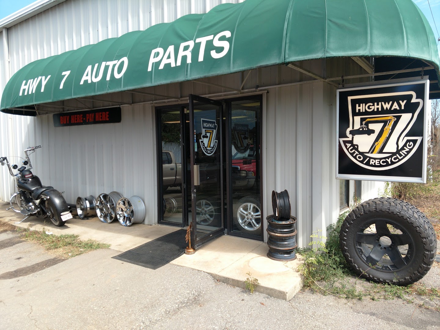 Auto parts store In Dover AR 