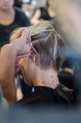 Beauty Salon «Avant Salon Spa», reviews and photos, 9901 N Capital of Texas Hwy #240, Austin, TX 78759, USA