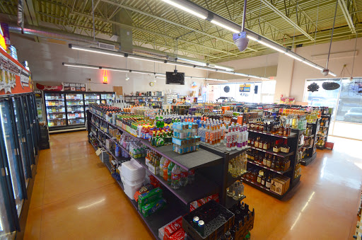 Liquor Store «Esplanade Wine & Spirits», reviews and photos, 2948 W Euclid Ave, Arlington Heights, IL 60005, USA