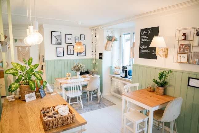Frickzack Lädeli & Café Öffnungszeiten