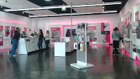 T-Mobile Authorized Retailer - Photo 4 - Car repair in Palmdale, CA, Palmdale