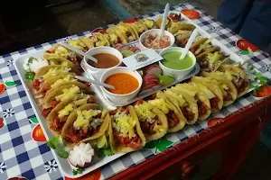 Tacos Y Hamburguesas. Joss image