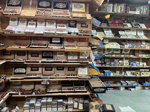 Tobacco Shop «Mr Smokes», reviews and photos, 1029 N Loop 336 W, Conroe, TX 77301, USA