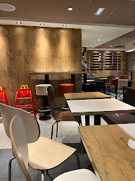 Photo n°25 de McDonald's à Bordeaux ()