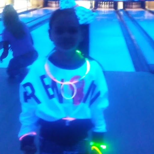 Bowling Alley «Eastbury Bowling Center», reviews and photos, 3000 Atlantic Blvd NE A, Canton, OH 44705, USA