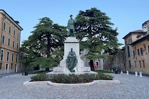 Piazza Moretto image