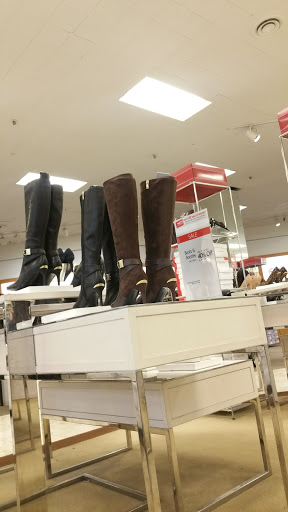 Stores to buy women's tall boots Sacramento