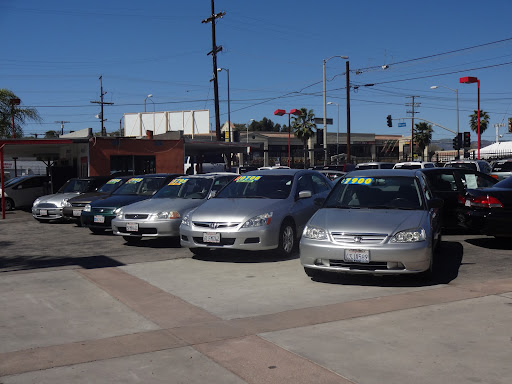 Used Car Dealer «Elmer Field Auto», reviews and photos, 8846 Sepulveda Blvd, North Hills, CA 91343, USA