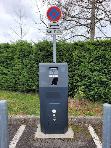 MObiVE Charging Station à Saint-Castin